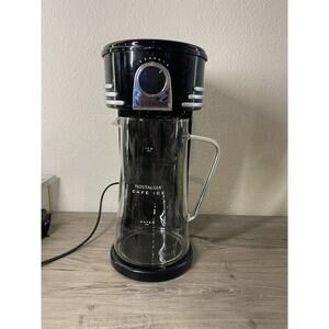 Nostalgia Café Ice 3-Quart Iced Coffee & Tea Brewing System Black CI3BK 12-Cup